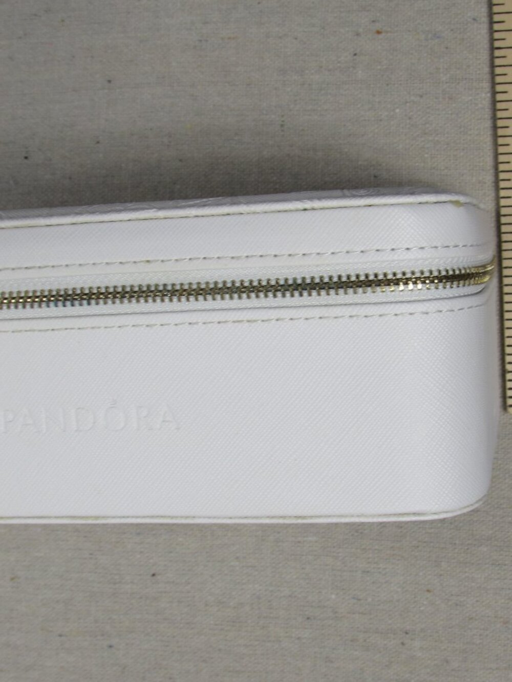 Pandora White Travel Jewelry Box Embossed Floral Gold Zipper Gray Velvet Lining - Picture 5 of 16